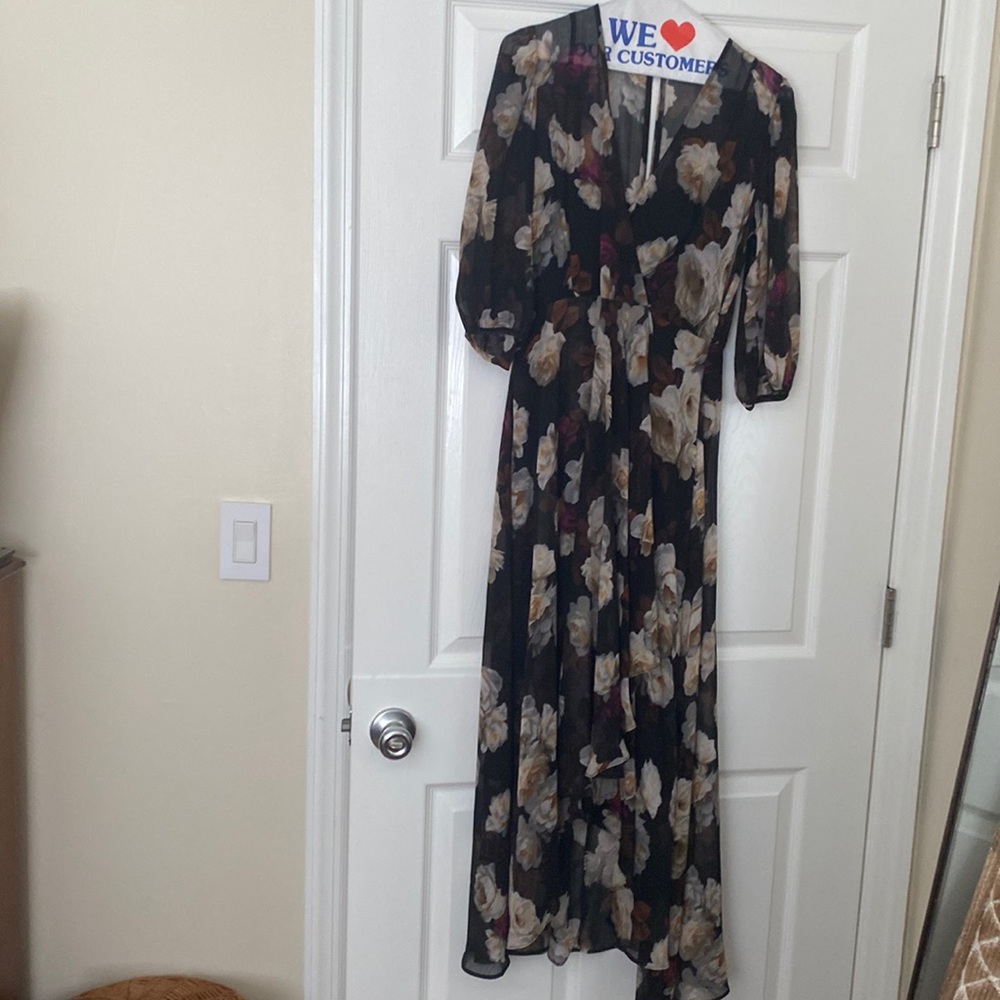 Calvin Klein Floral Dress! Size 4!